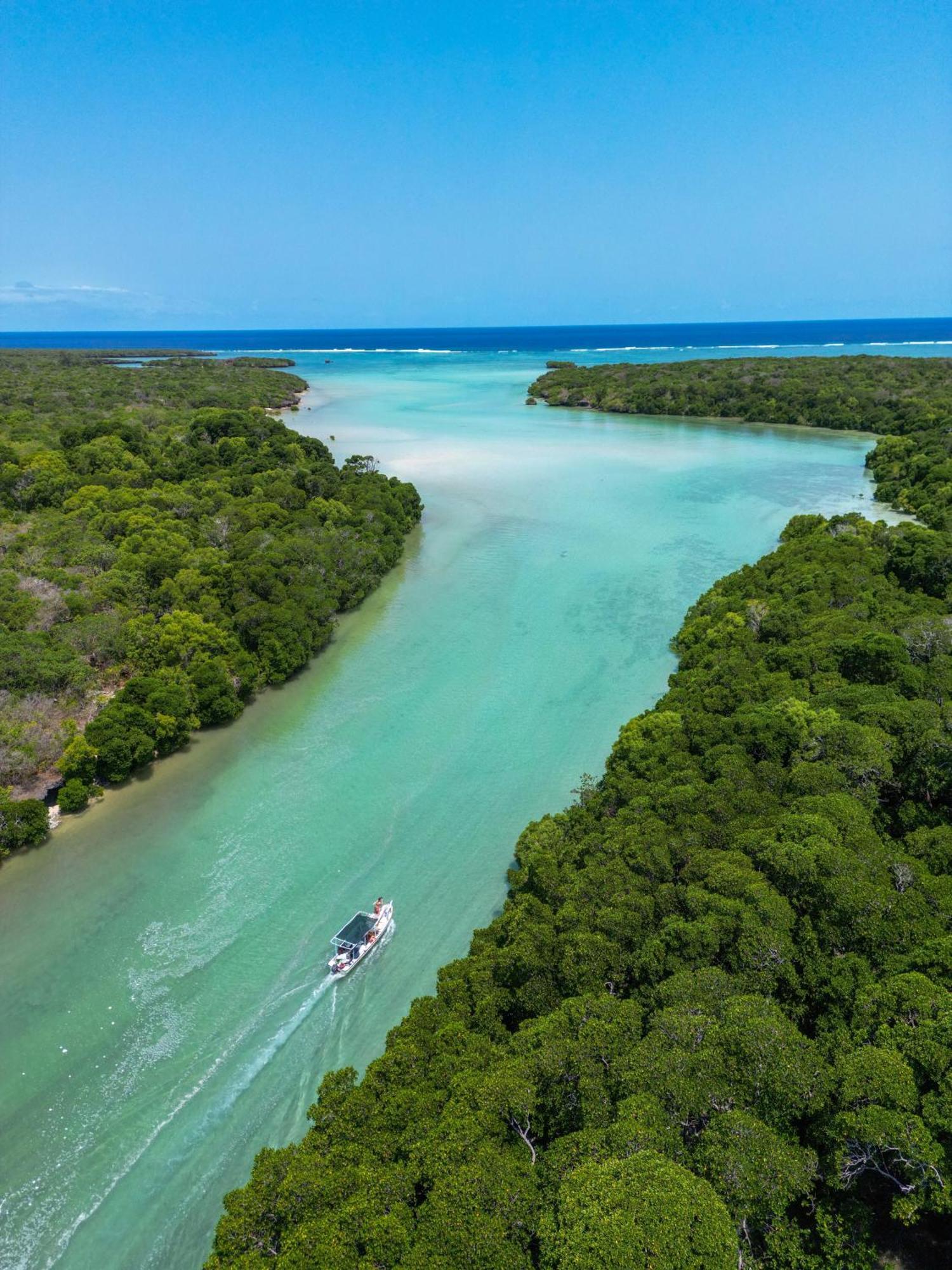 Mafia Island Bungalows Utende Kültér fotó